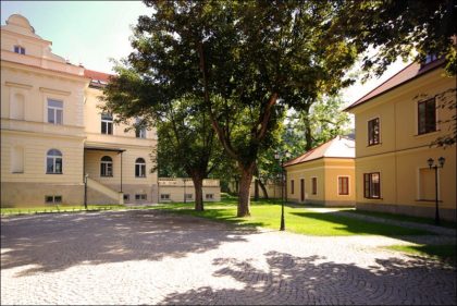 Rekonstrukce areálu Ke dvoru - Evropská Praha 6